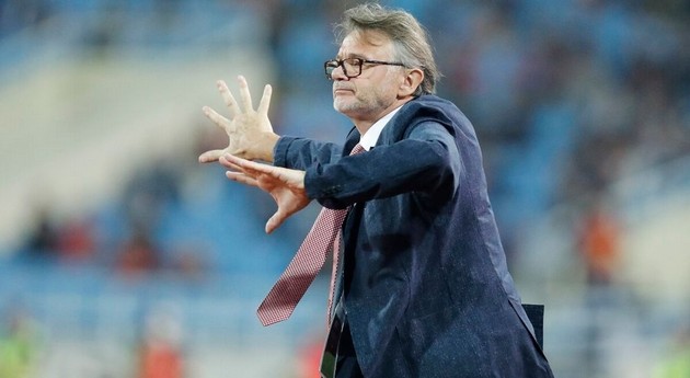 HLV Philippe Troussier có thể dẫn dắt ĐT Ấn Độ.