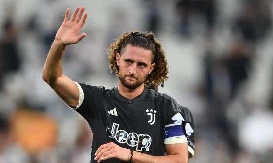 Rabiot 'cháy hàng'