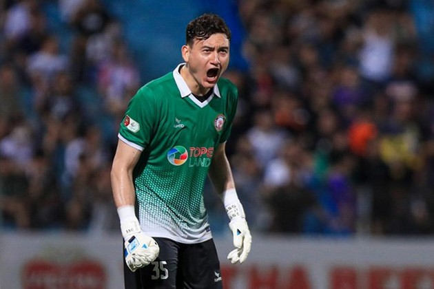 Đặng Văn Lâm có thể vẫn thi đấu tại V.League mùa tới.