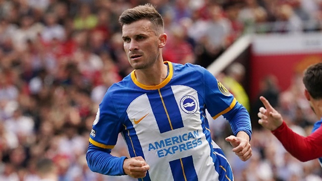 Cú đúp của Pascal Gross nhấn chìm Quỷ đỏ. Đó là khởi nguồn mang lại cơn ác mộng cho Quỷ đỏ mỗi lần chạm trán Brighton.