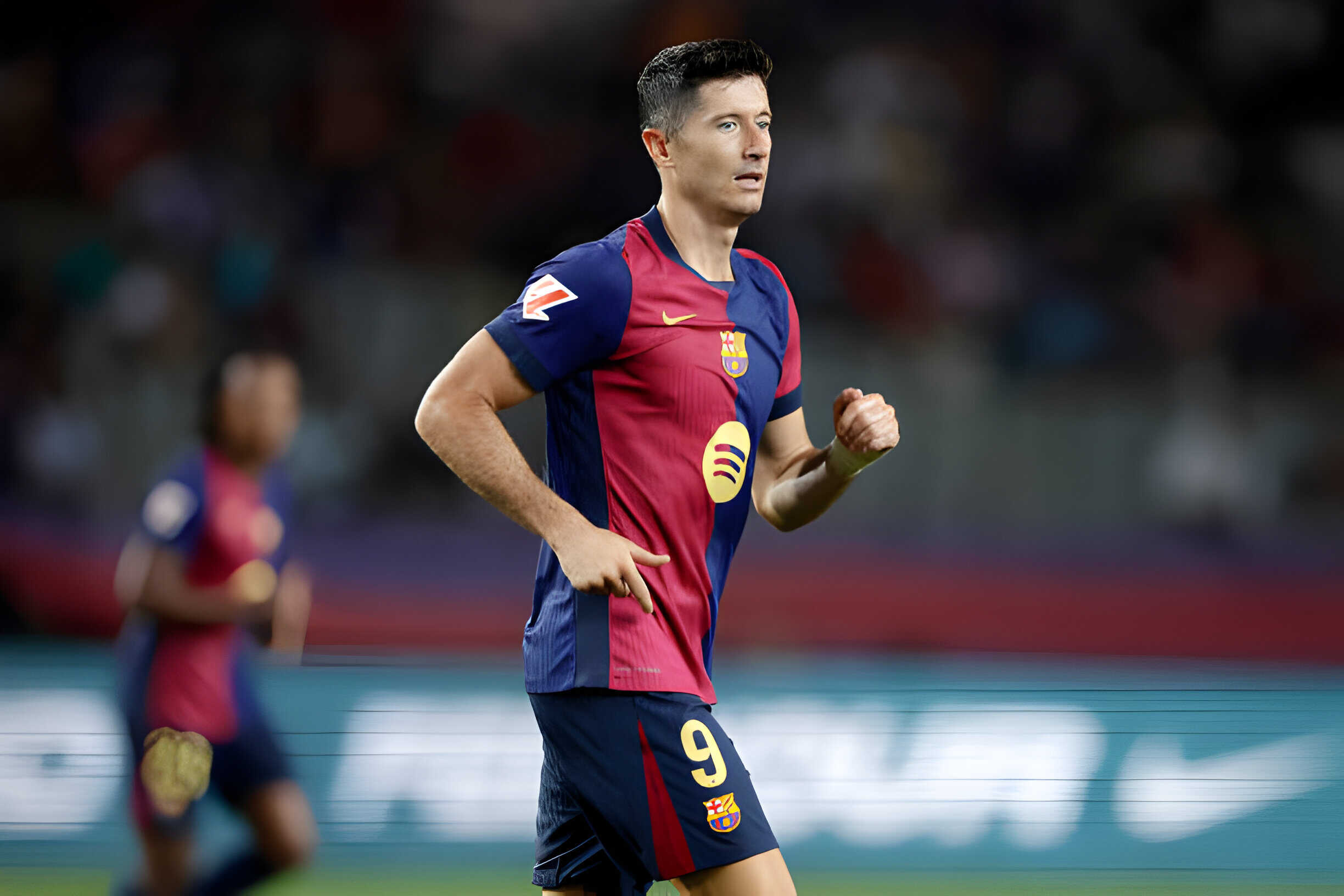 Lewandowski chứng minh niềm tin từ HLV Hansi Flick được đặt đúng chỗ.