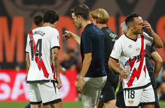 Vallecano không duy trì được lối chơi như hiệp một.
