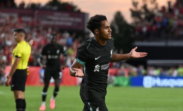 Fabio Carvalho sớm mở tỷ số trận đấu.