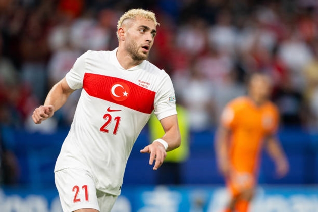 Arsenal chuẩn bị đưa ra lời đề nghị cho Baris Alper Yilmaz.