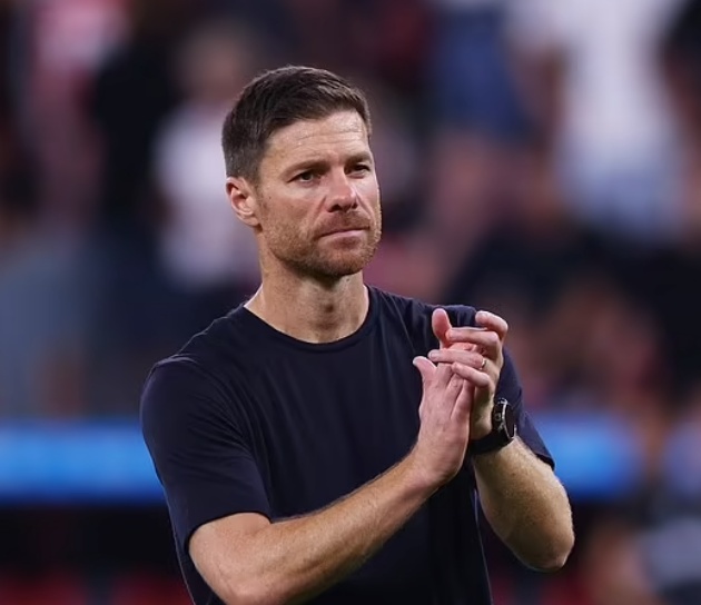 Alonso lộ rõ vẻ thất vọng sau trận đấu.