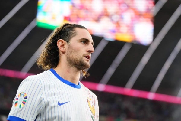 Rabiot hiện đang thất nghiệp.