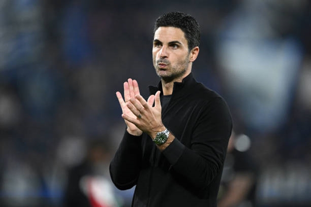 Mikel Arteta dành những lời khen ngợi cho David Raya.