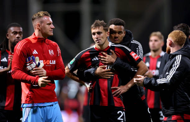 Fulham bị loại bởi đội bóng chiếu dưới.