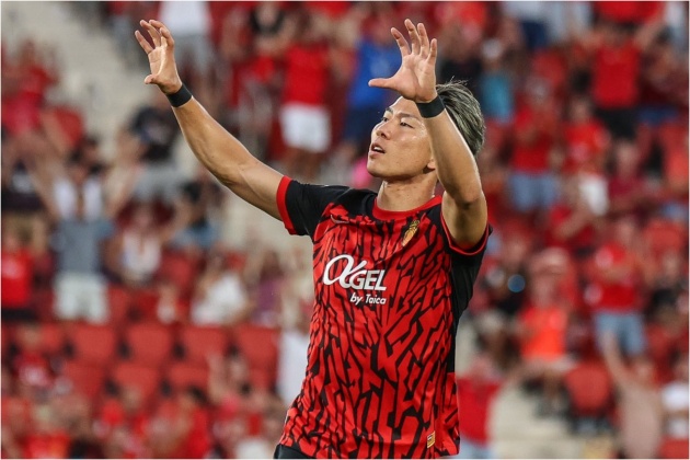 Asano trong màu áo Mallorca.