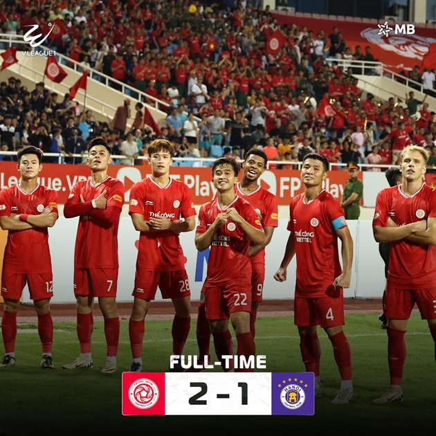 Hoàng Đức vào sân từ ghế dự bị và góp công giúp Thể Công Viettel ngược dòng hạ Hà Nội FC. Ảnh: Thể Công Viettel.
