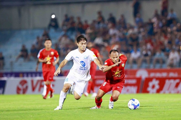 Nam Định thất bại trước Hồng Lĩnh Hà Tĩnh tại vòng 1 V.League 2024/2025. Ảnh: VPF.