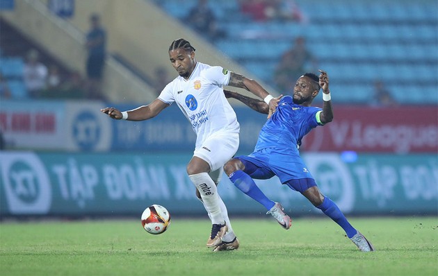 Rafaelson sẽ ra sân tại V.League với tư cách nội binh. Ảnh: VPF.