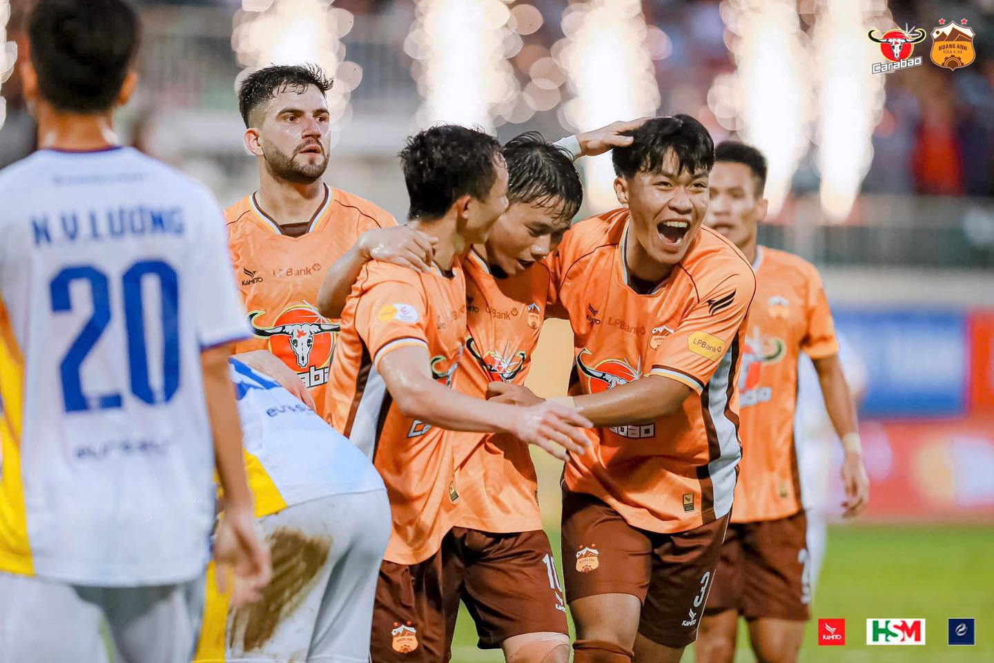 HAGL đang có thành tích toàn thắng tại V-League. Ảnh: HAGL.