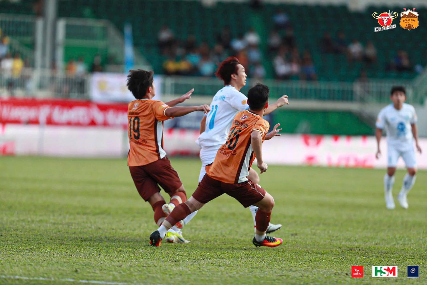 HAGL và Nam Định chia điểm tại Pleiku. Ảnh: HAGL FC.