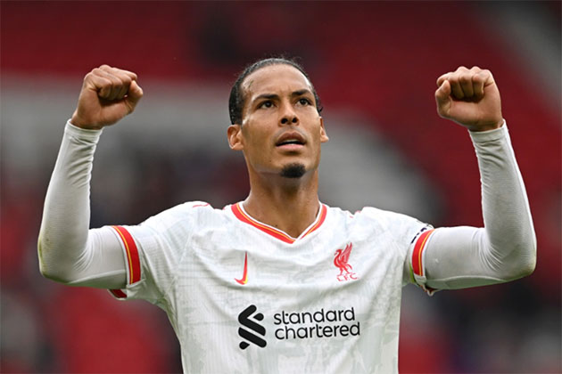 2. Virgil van Dijk. Tương tự Salah, Van Dijk là trụ cột của Liverpool. Quá trình đàm phán hợp đồng mới giữa trung vệ người Hà Lan và The Kop chưa có bước đột phá.