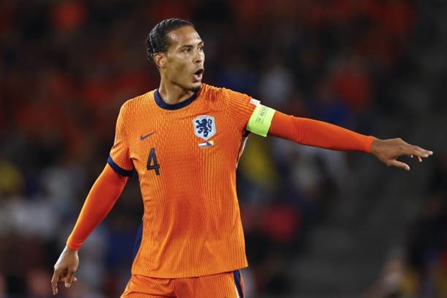 Virgil Van Dijk không có ý định từ giã đội tuyển quốc gia Hà Lan.