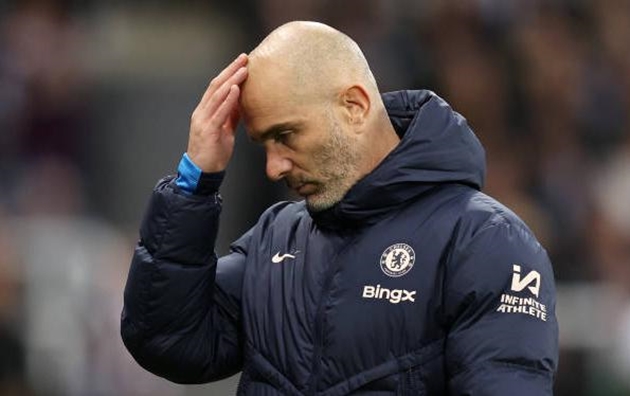 Enzo Maresca và Chelsea đang gặp nhiều khó khăn.