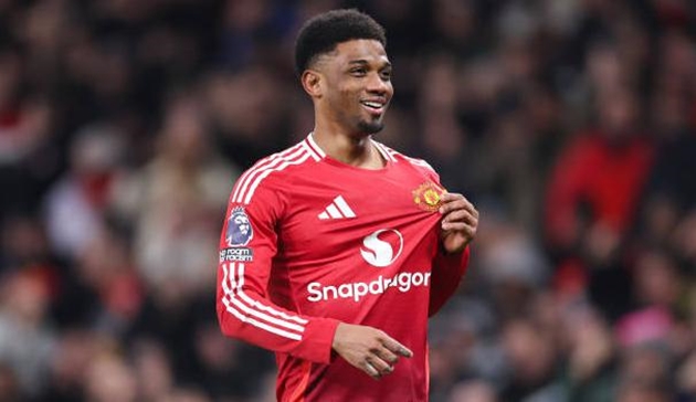 Amad Diallo tỏa sáng giúp Manchester United đánh bại Southampton.