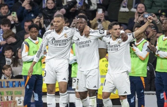 Real Madrid thắng chung cuộc 5-2 trước Celta Vigo.