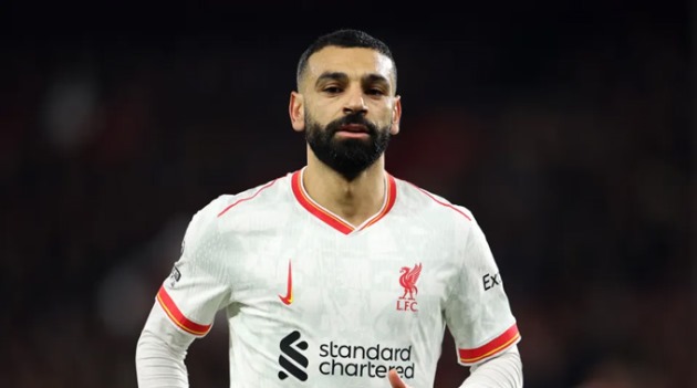 Salah chưa cam kết tương lai tại Anfield.