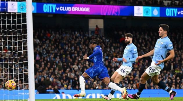 Thảm hoạ sớm đến với Man City.