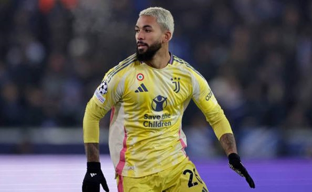 Douglas Luis có thể là bản hợp đồng lý tưởng dành cho Manchester United.