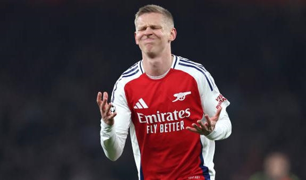 Oleksandr Zinchenko không còn được Arsenal trọng dụng.