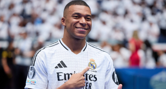 Mbappe đang dần tìm lại bản năng sát thủ.
