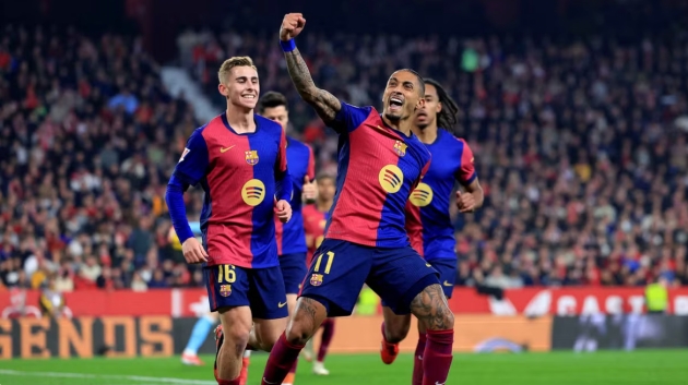 5 điểm nhấn Sevilla 1-4 Barcelona: Blaugrana thăng hoa, áp sát Real Madrid.