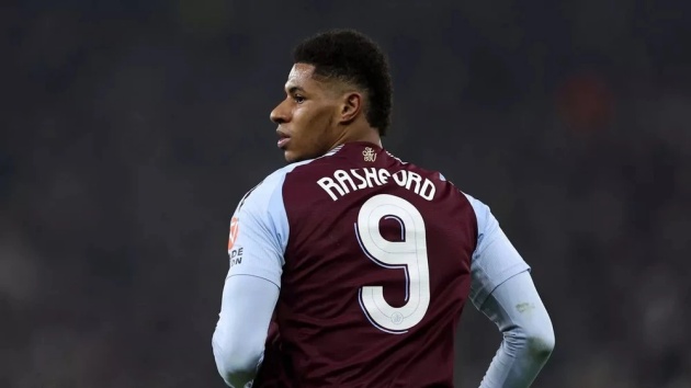 Rashford đã chuyển sang Villa.