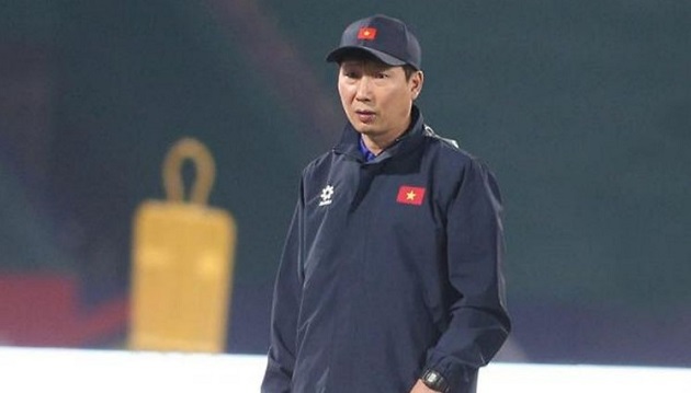 Không dễ để HLV Kim Sang Sik tìm ra những nhân tố mới.