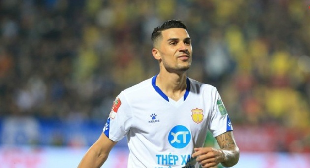 Hendrio xác nhận không được Nam Định đăng ký thi đấu.