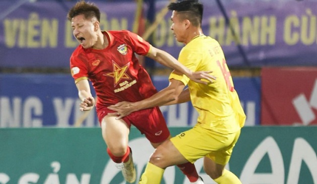 Thanh Hóa chia điểm với Hà Tĩnh ở vòng 15.