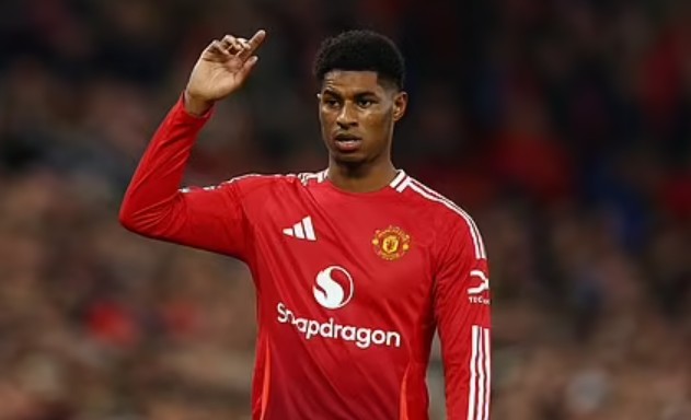 Rashford chia tay MU.