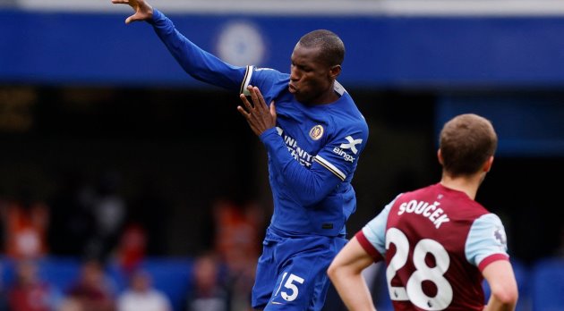Chelsea sẽ hưởng trọn niềm vui chiến thắng trước West Ham?