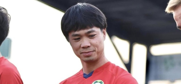 Công Phượng sẽ ngồi ngoài khoảng 1 tháng.