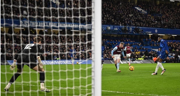 West Ham đã làm khó Chelsea.