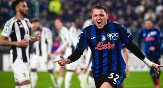 Atalanta nghiền nát Juventus.