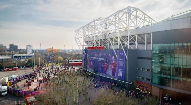 Old Trafford là một phần lịch sử của MU.