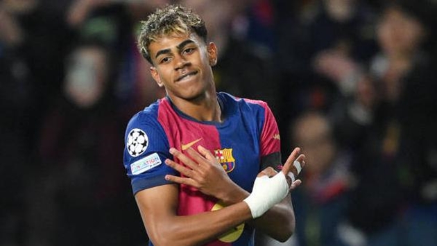 Lamine Yamal để lại nhiều ấn tượng trong trận đấu với Benfica.