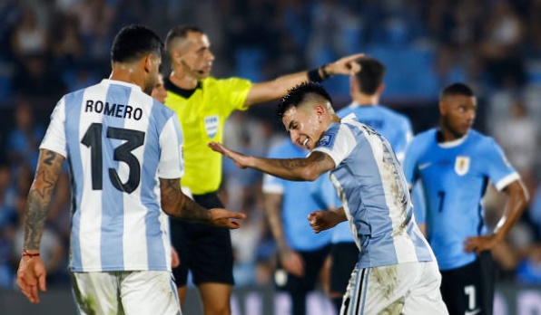 Ngôi sao 23 tuổi giúp Argentina tiến gần hơn đến tấm vé dự World Cup 2026.