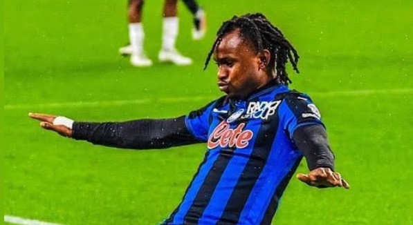 Lookman muốn gia nhập Barca.