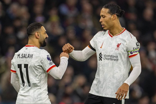 Salah, Van Dijk duy trì thể lực ấn tượng dù bước qua tuổi 30.