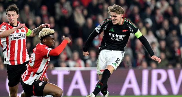 Odegaard tỏa sáng trong màn hủy diệt của Arsenal.