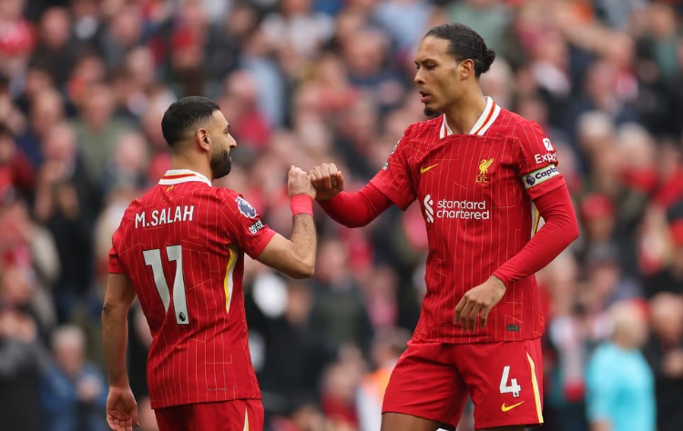 Liverpool đang thẳng tiến đến ngôi vương.