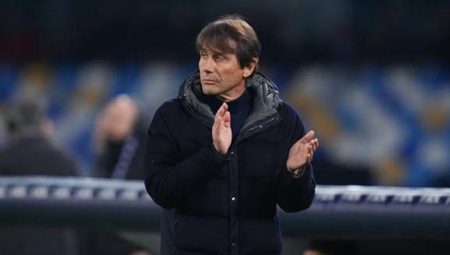 Antonio Conte mang đến một bộ mặt mới cho Napoli.
