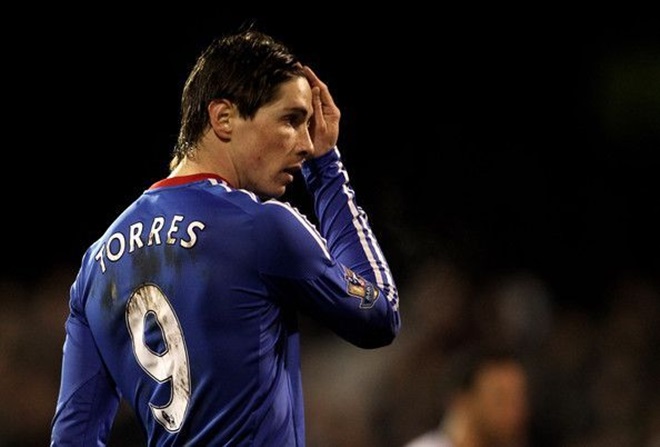 Torres đánh mất hình ảnh sát thủ khét tiếng trong màu áo Chelsea.