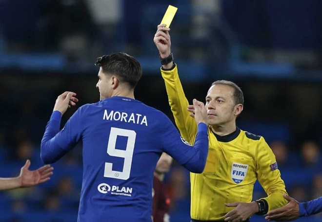 Tiền đạo người Tây Ban Nha, Morata.