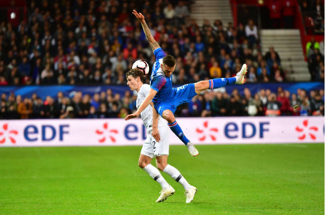 Trong khi đó, bóng bổng luôn là một thế mạnh không thể chối cãi của các cầu thủ Iceland.