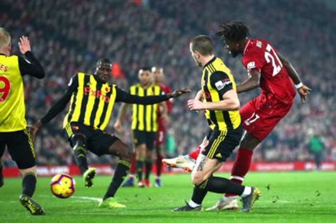 Origi giúp Liverpool nâng tỉ số lên 3-0.